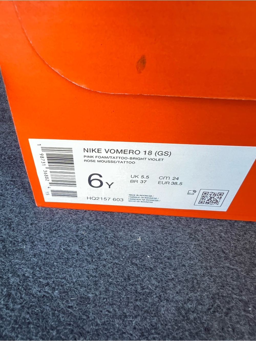Nike Vomero 18 Teens' Running Shoes Pink/Purple/Orange HQ2157-603 Size 6Y/7.5W - Picture 7 of 8